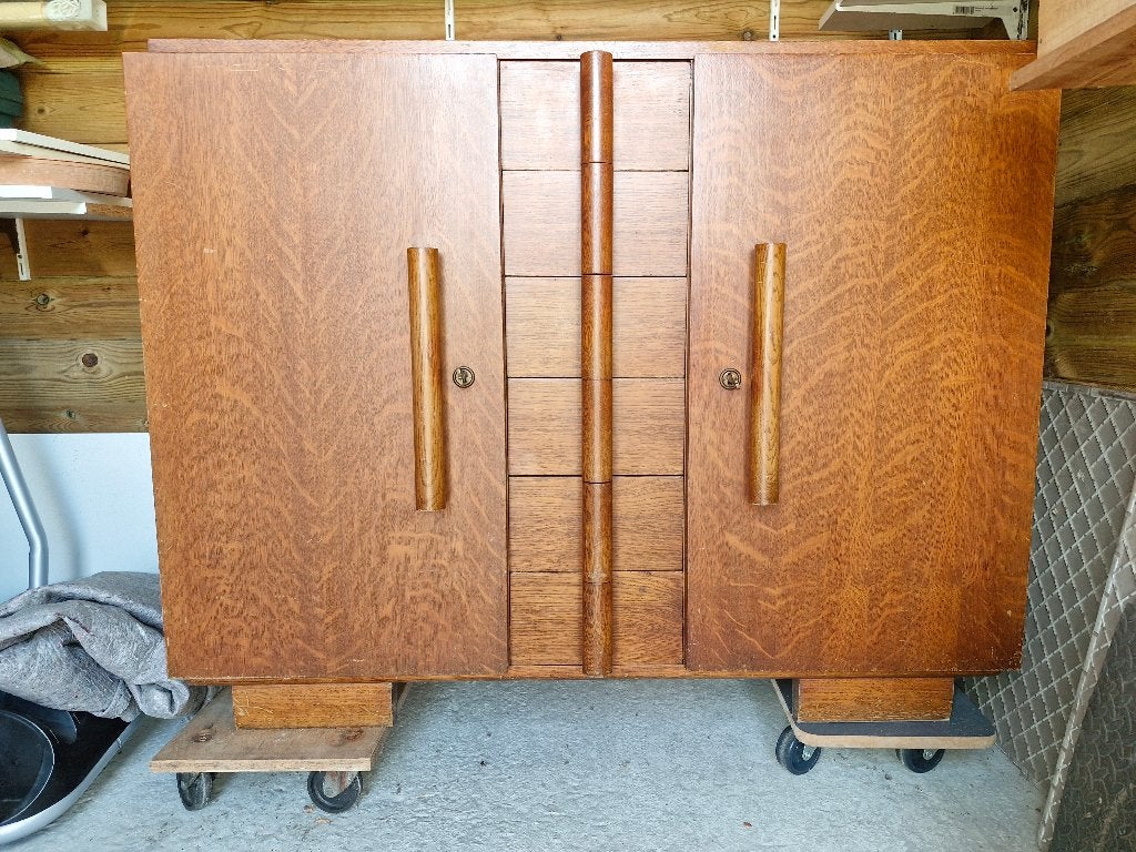 Mooie dressoir, Ophalen, Eikenhout, Met deur(en)