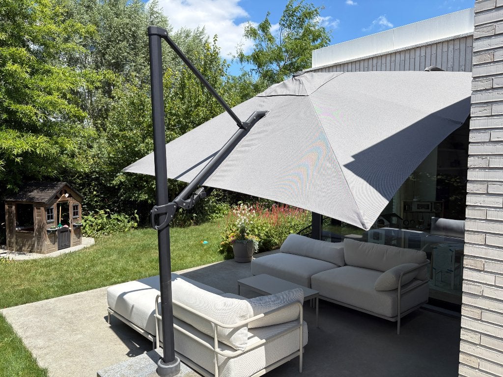 Zweefparasol met voet 100 kg, Tuin en Terras, Parasols, Ophalen, Gebruikt, 2 tot 3 meter, Zweefparasol