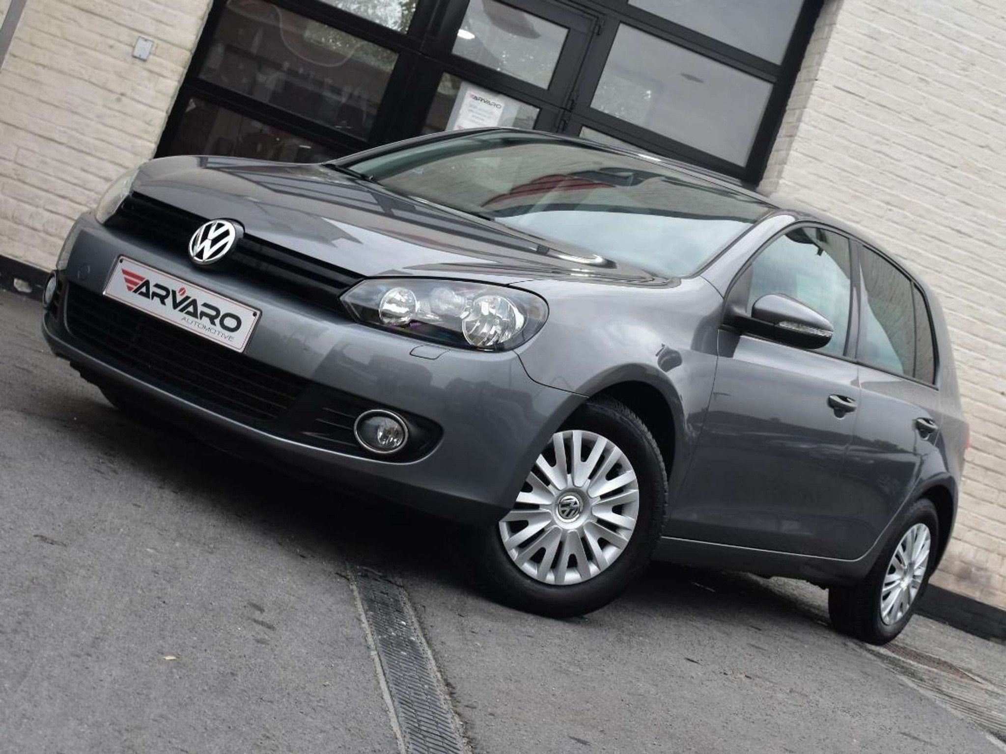 Volkswagen Golf 1.4i Comfortline / Verw Zetel / Airco / Tops, Voorwielaandrijving, Stof, Gebruikt, Zwart
