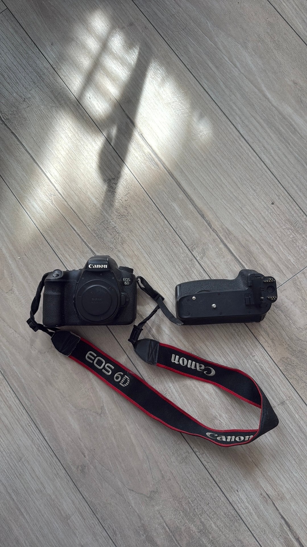 Canon 6D Mark I + Boitier pour Batteries, Ophalen, Gebruikt, Camera