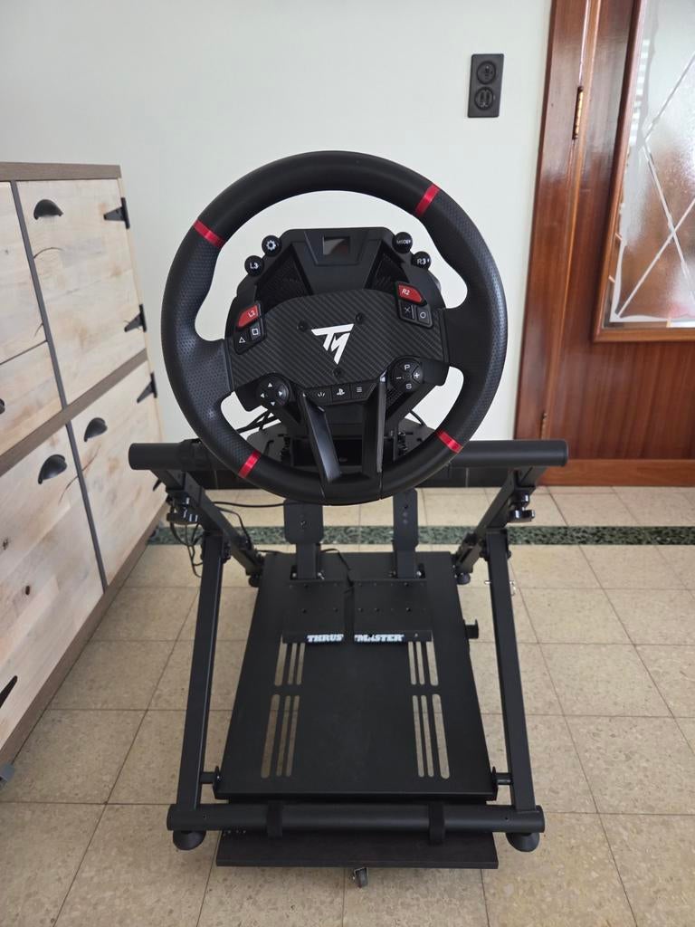 Thrustmaster Race stuur met Wheel stand, Ophalen, Zo goed als nieuw, Overige genres