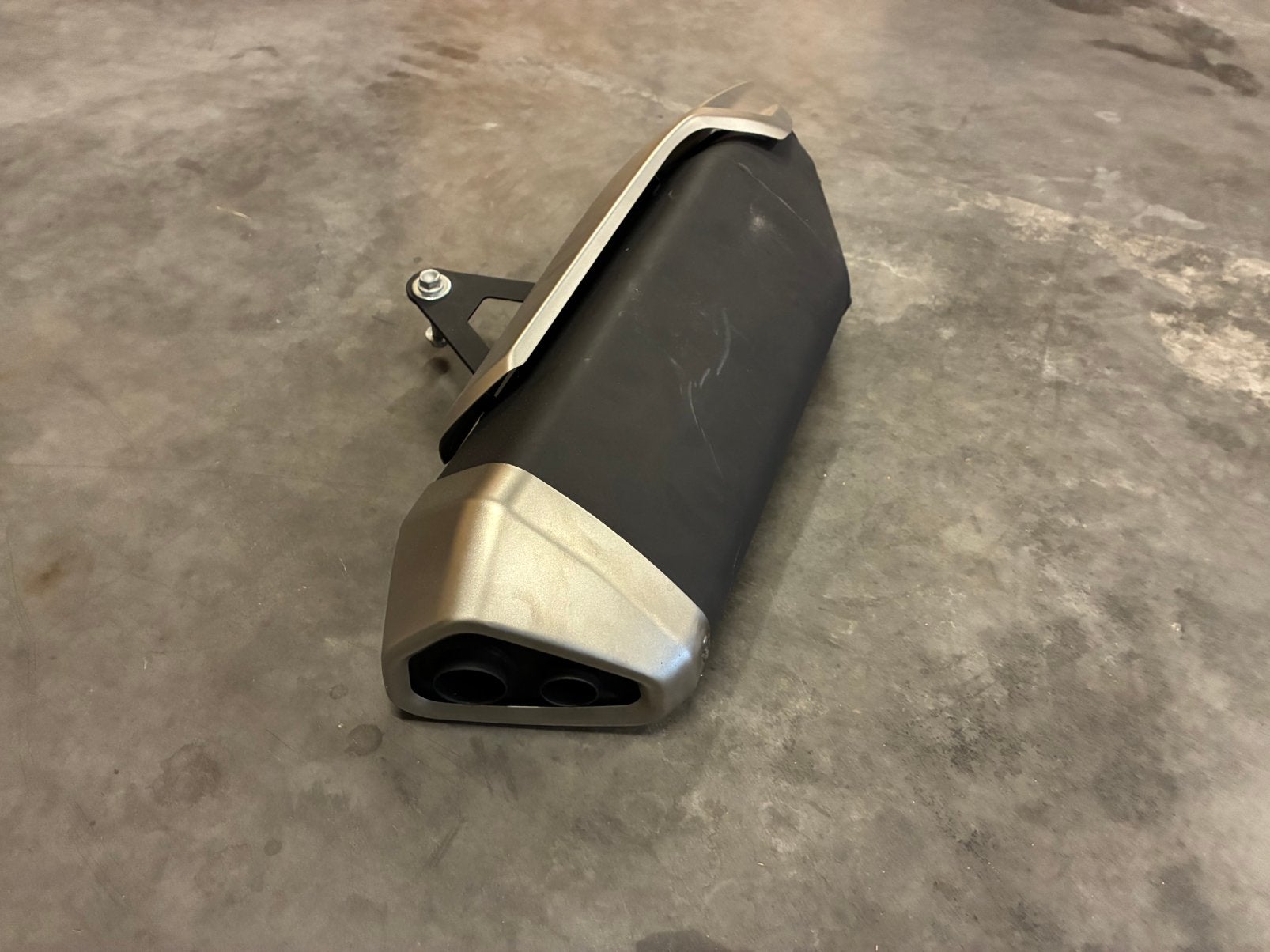 Originele uitlaat honda transalp 750, Ophalen