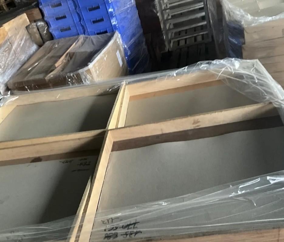 Partij houten kistjes, Ophalen