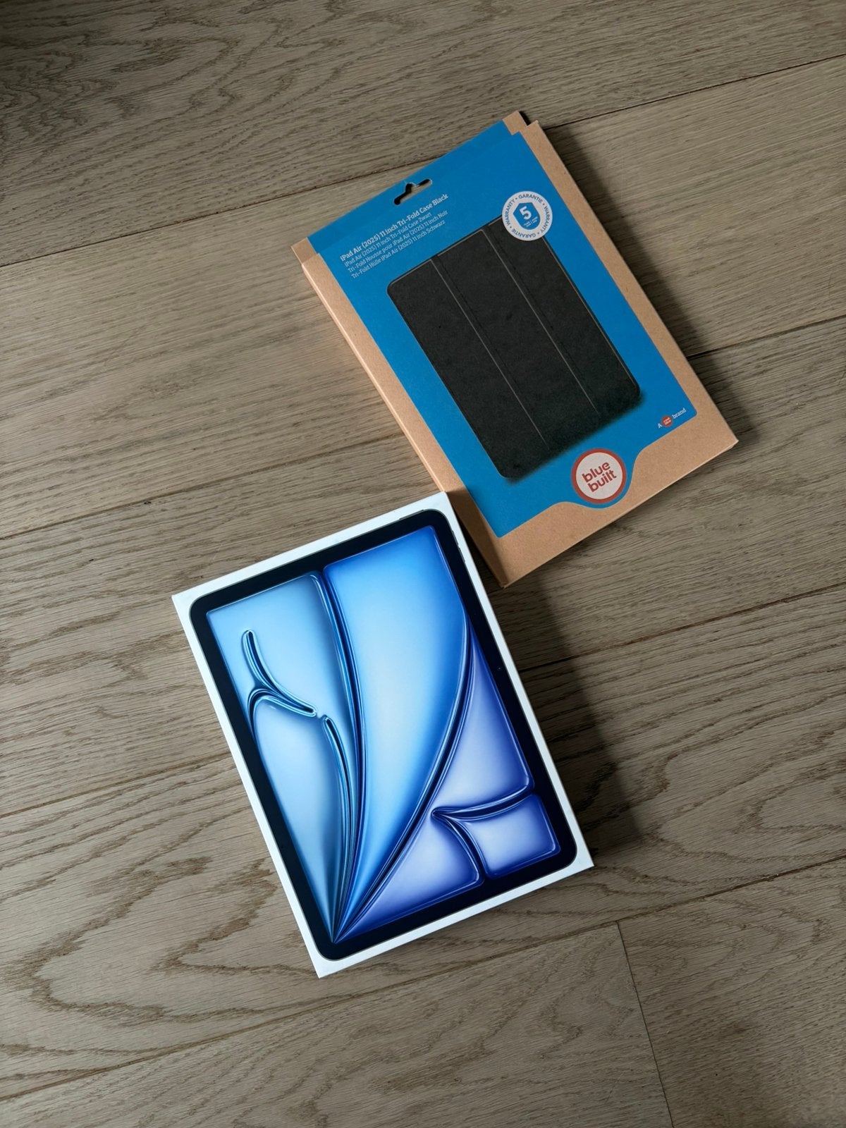 Apple iPad Air met hoesje, Blauw, Apple iPad Air, Nieuw, 128 GB