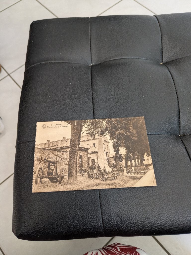 Arlon  entree de la caserne, Ophalen of Verzenden, Ongelopen