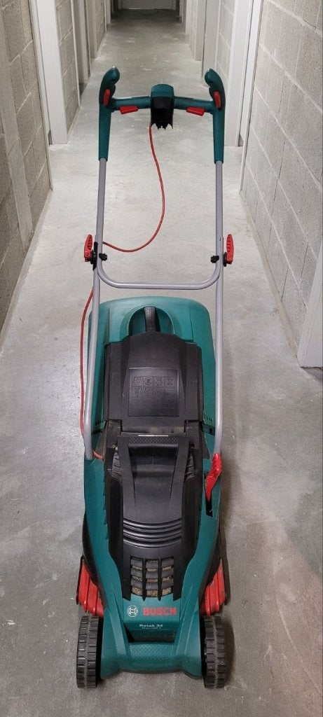 Bosch grassmaaier Rotak 34, Jardin & Terrasse, Enlèvement, Comme neuf, Tondeuses à gazon électriques, Bosch