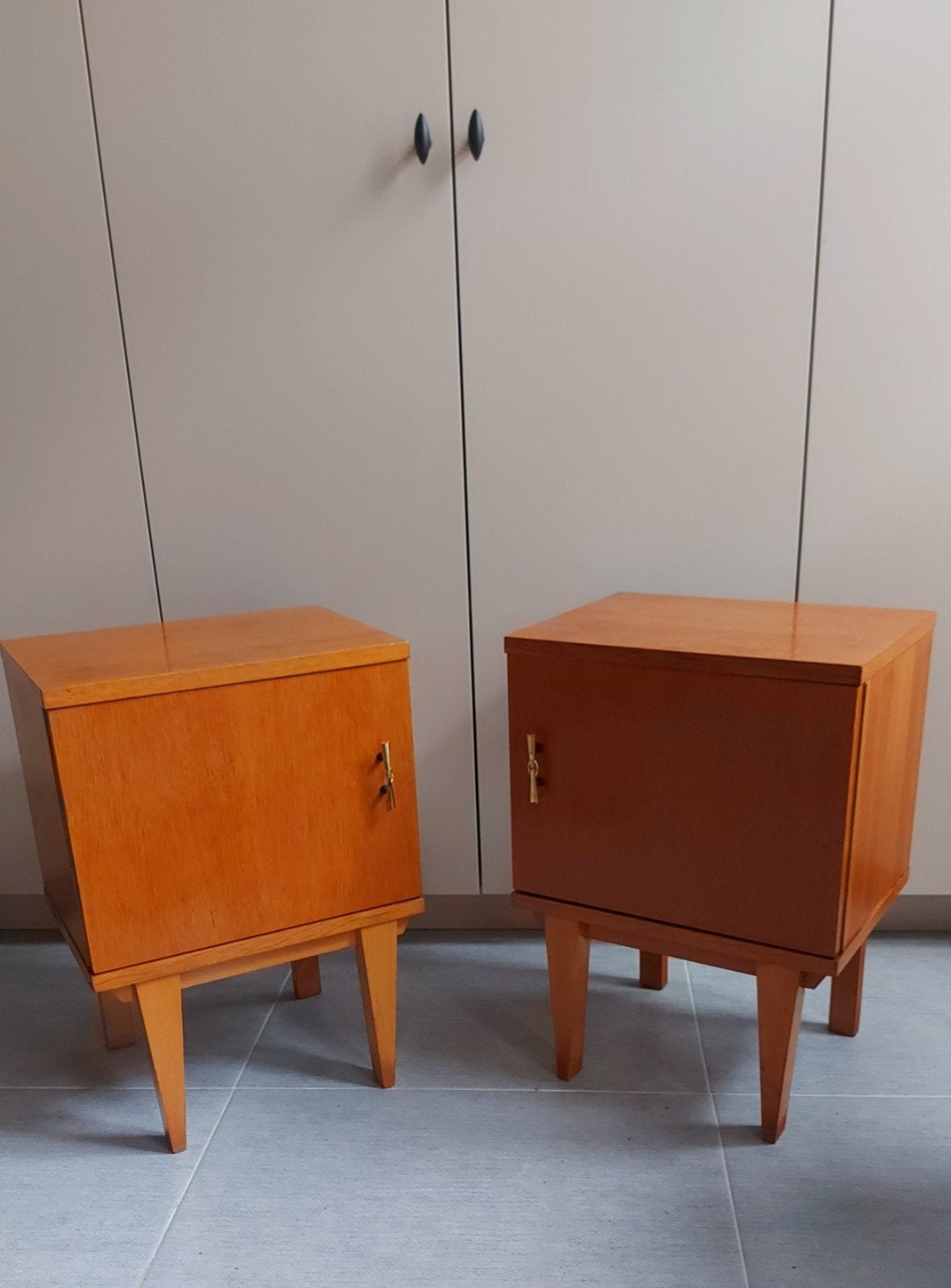 vintage nachtkastjes, Huis en Inrichting, Ophalen