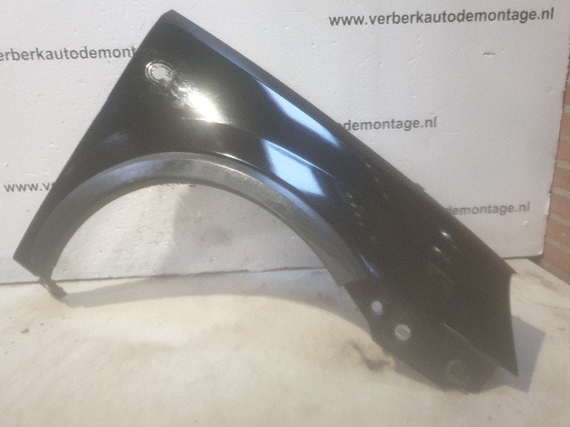 AILE AVANT DROITE Opel Corsa C (F08 / 68) (01-2000/12-2009), Garde-boue, Opel, Opel Automobile GmbH, Utilisé