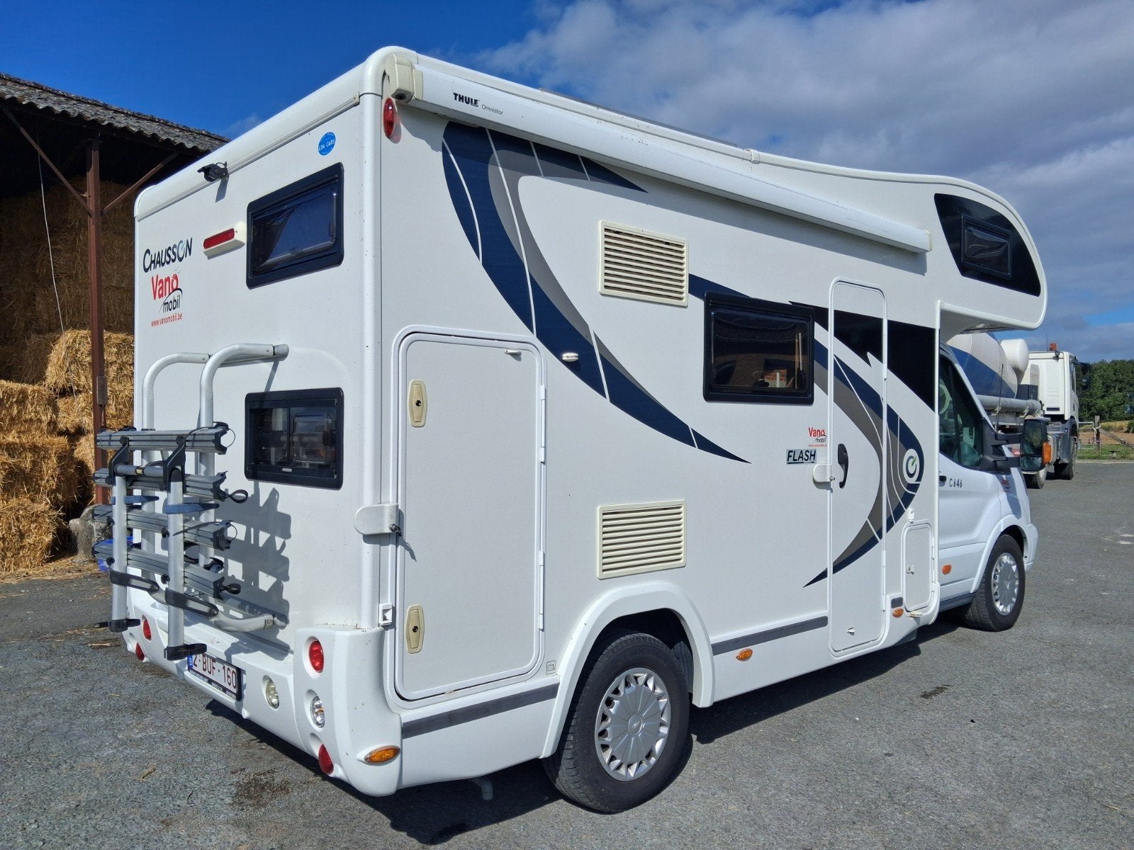 Mobil-home compact pour 6 personnes 150ch, Caravanes & Camping, Siège standard, Boîte manuelle, 5 à 6 mètres, Chausson
