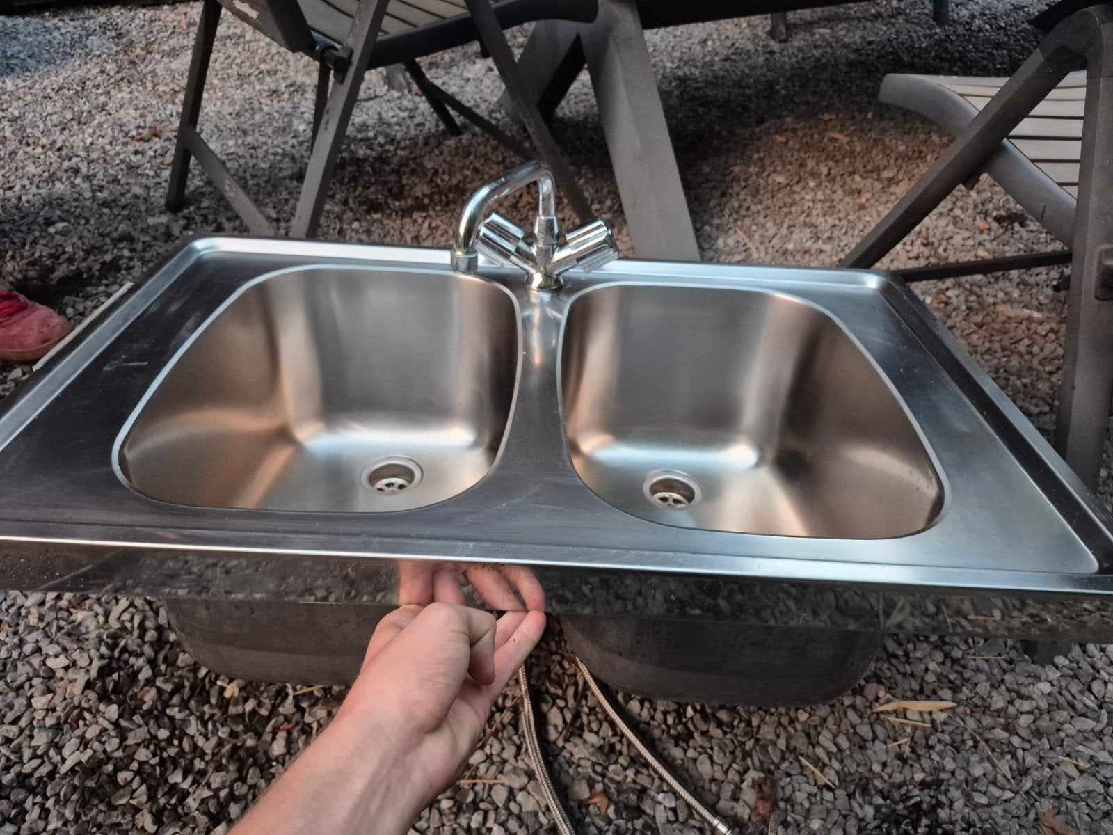 Roestvrijstalen dubbele spoelbak met mengkraan, Enlèvement, Comme neuf, 50 à 100 cm, Moins de 100 cm