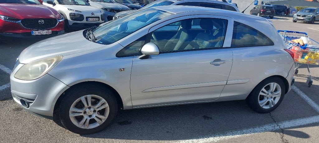 Auto, Voorwielaandrijving, Euro 5, Stof, 4 cilinders
