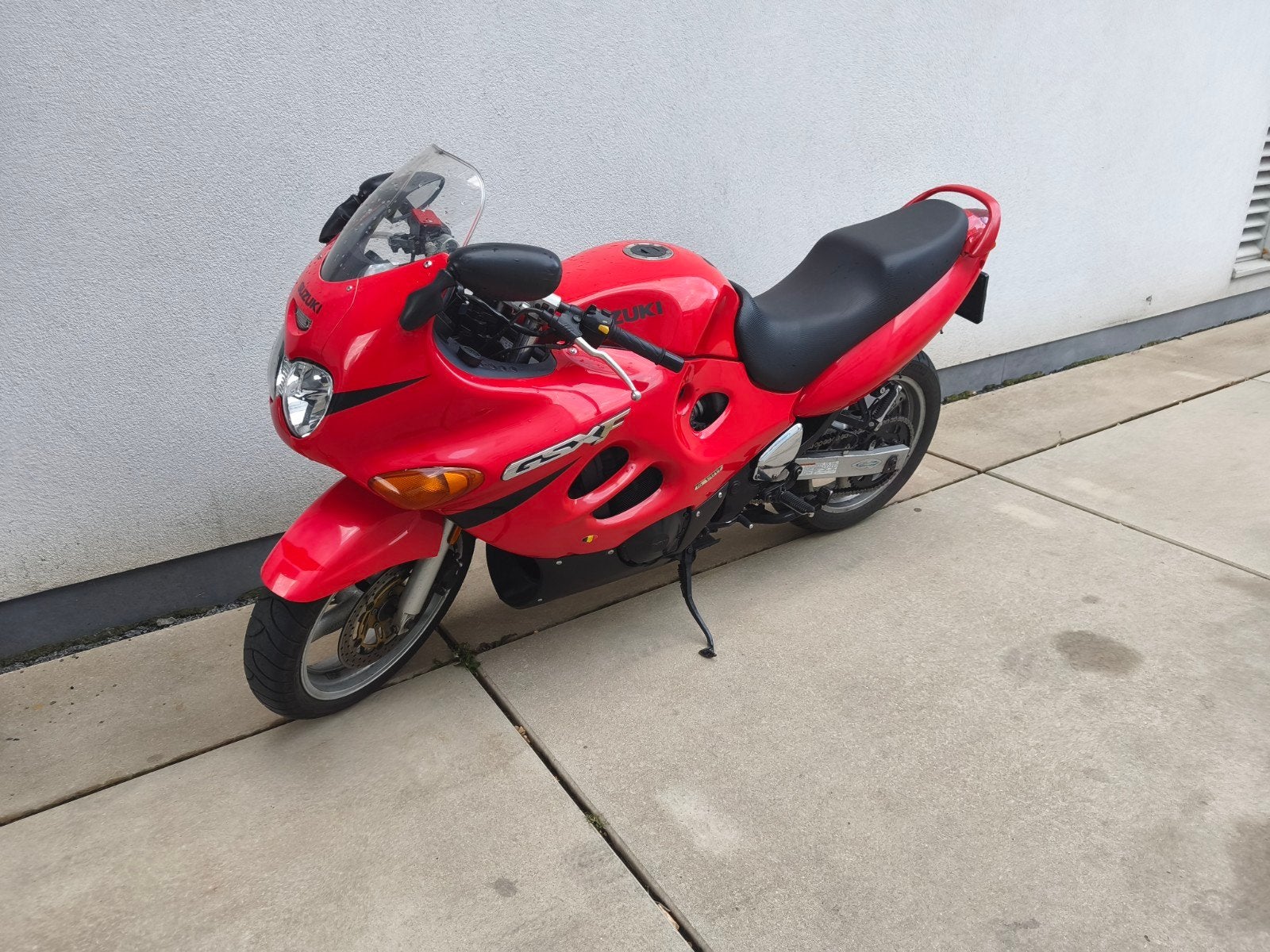 suzuki gsxf 600, Motos, Motos | Suzuki, Occasion, Plus de 35 kW, Échappement sport, 4 cylindres
