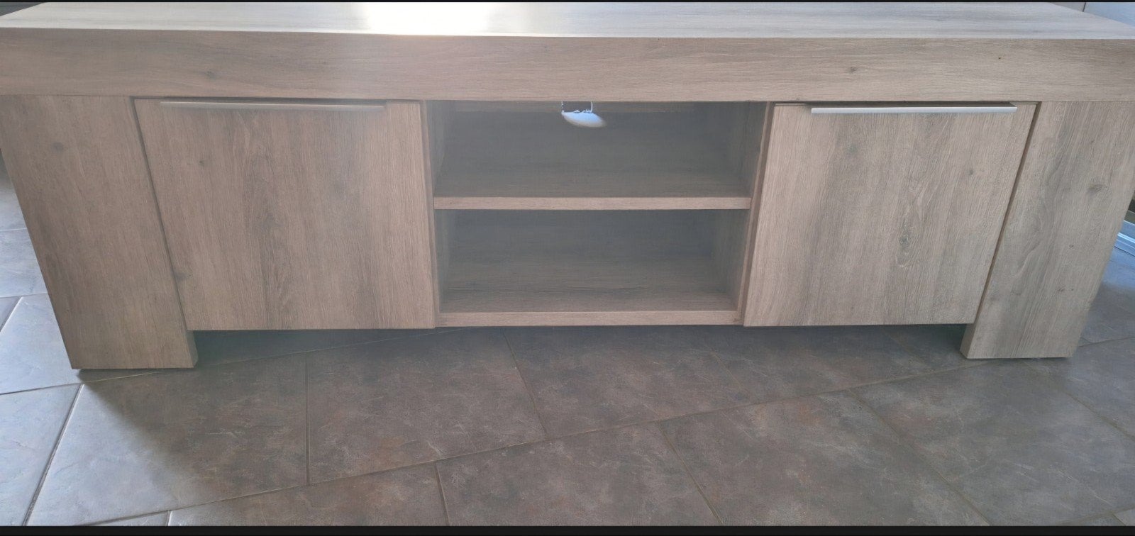 Meuble TV 
Dimensions 150x48x48, Ophalen