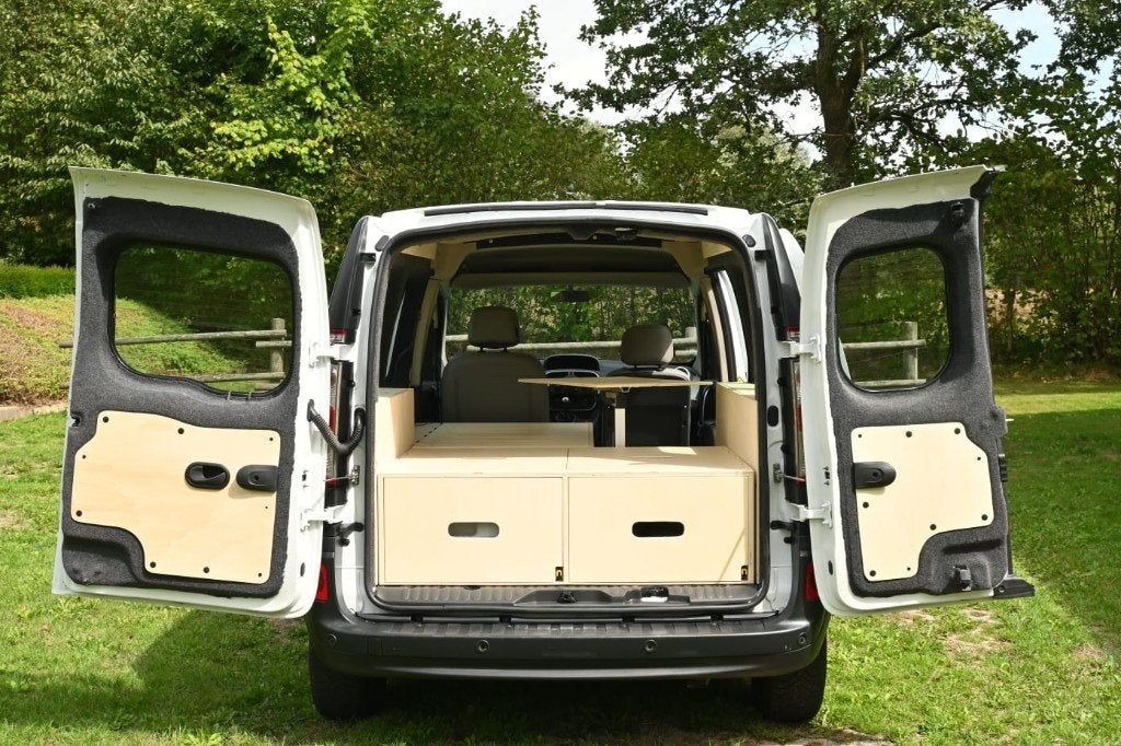 Van aménagé/campervan Kangoo Maxi  Neuf/Nieuw, Caravanes & Camping, Autres marques, Autres marques, Boîte manuelle, Jusqu'à 5 mètres