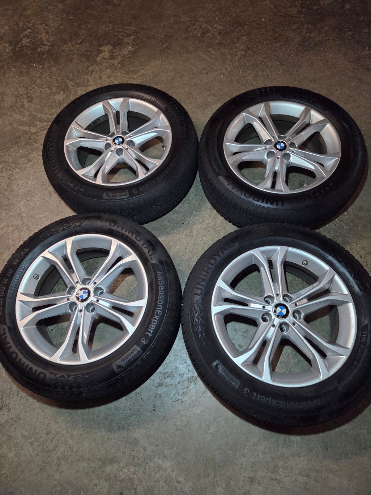 BMW X3 (G01) 18' velgen met bijna nieuwe  banden, Auto-onderdelen, Ophalen, 18 inch, Band(en)
