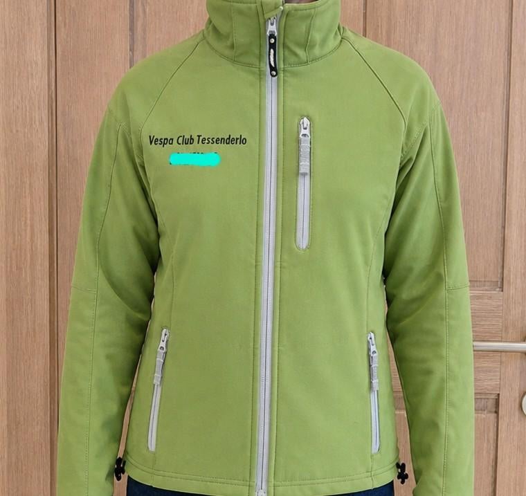 Groene softshell vespajas dames Vespa club Looi maat S , Motoren, Kleding | Motorkleding, Jas | textiel, Dames, Tweedehands, Ophalen of Verzenden