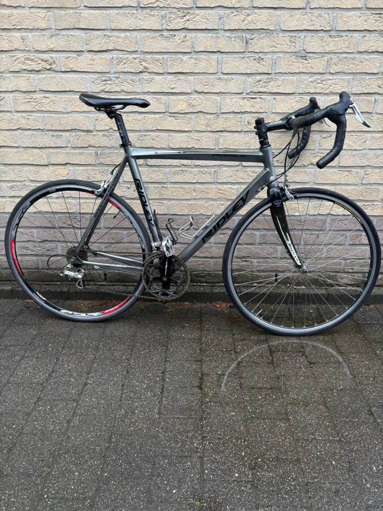 Mooie racefiets Ridley, Fietsen en Brommers, Fietsen | Racefietsen, Ophalen, Zo goed als nieuw