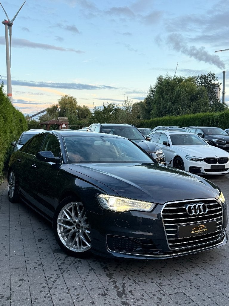 Audi A6 1.8TFSI 190PK FACELIFT, Auto's, Voorwielaandrijving, 4 cilinders, Lichtsensor, Leder