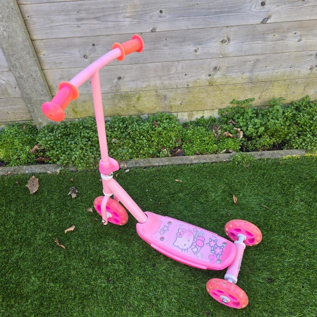 Step Hello Kitty, Fietsen en Brommers, Ophalen, Gebruikt, Gewone step