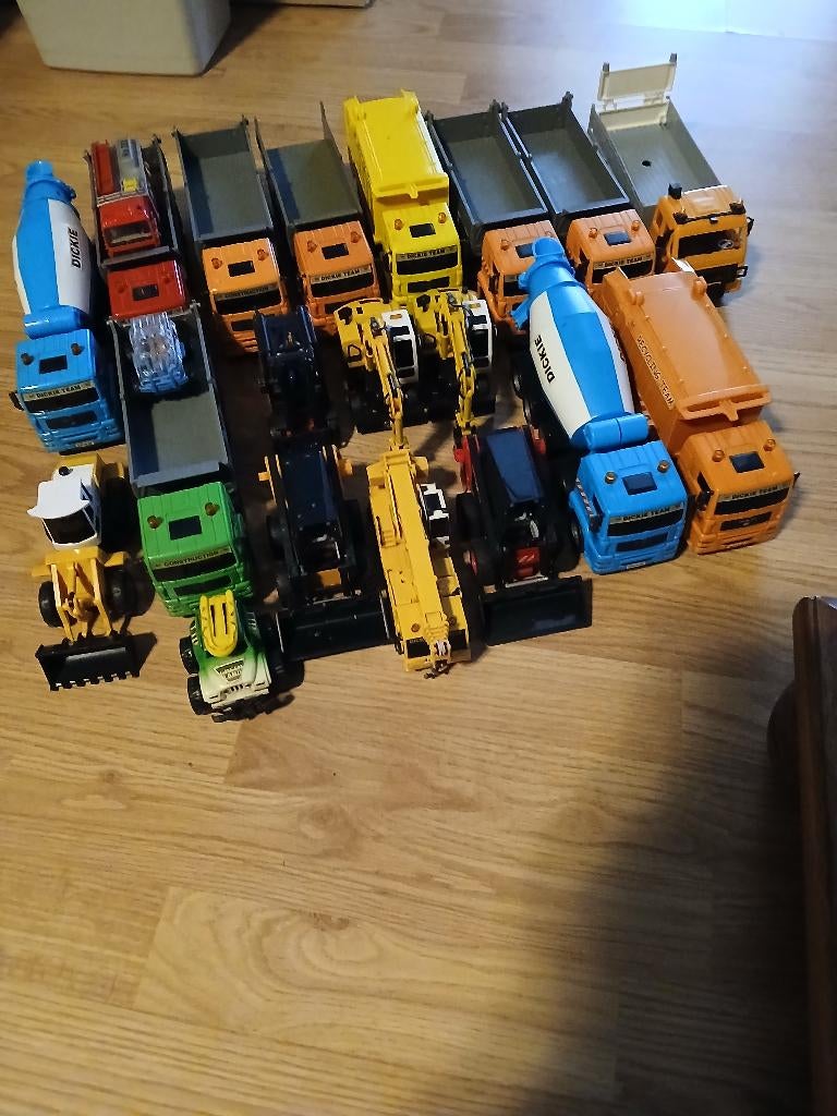 Verschillende soorten speelgoed in 1 lot, Ophalen