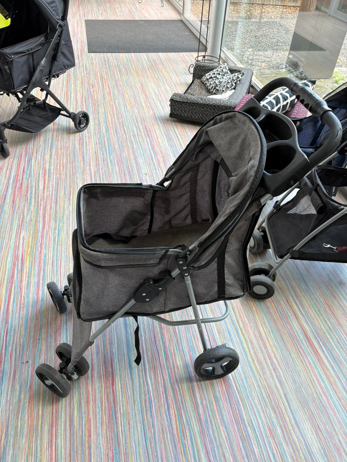 Honden buggy, Dieren en Toebehoren, Ophalen, Zo goed als nieuw