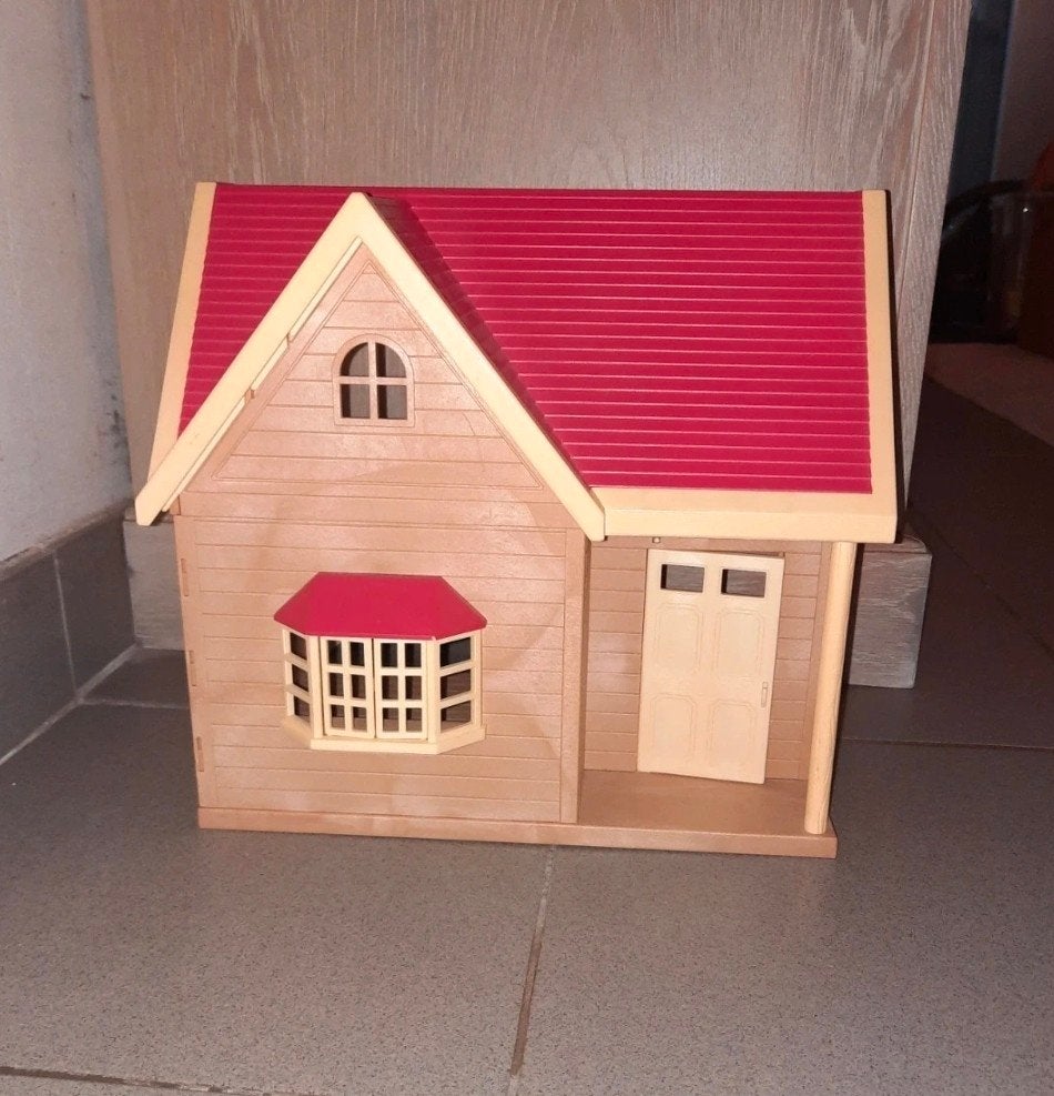 Maison des familles sylvaniennes, Enfants & Bébés, Jouets | Maisons de poupées, Enlèvement ou Envoi, Comme neuf, Maison de poupées