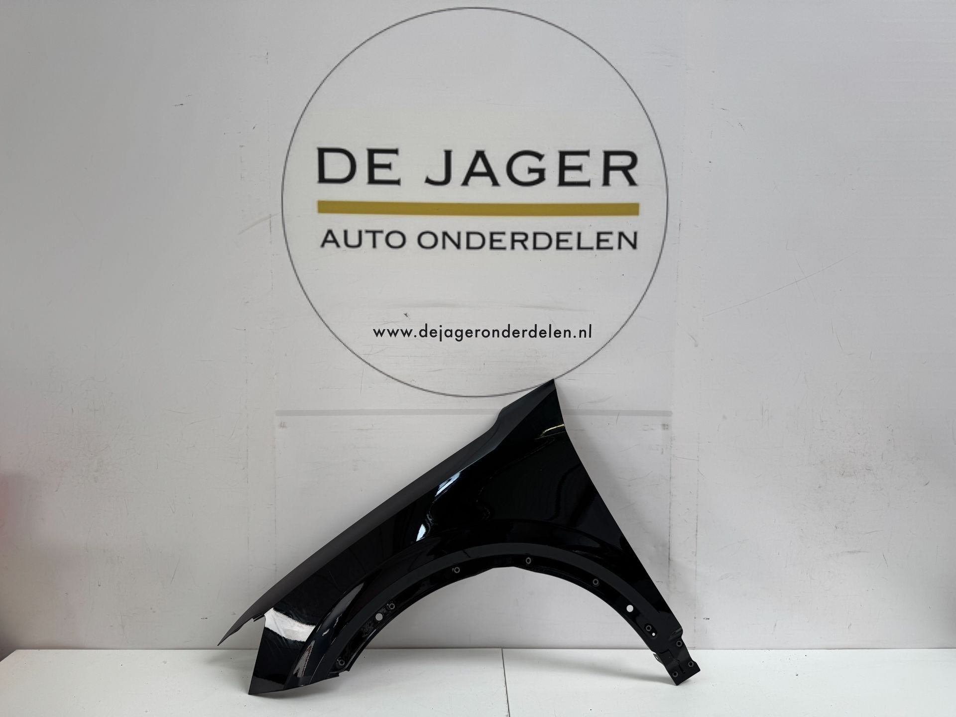 AILE LAT RALE AVANT GAUCHE AUDI Q2 81A OEM 2016-, AUDI AG, Auto-Union-Strasse 1
85045  Ingolstadt, DE, Audi, Utilisé