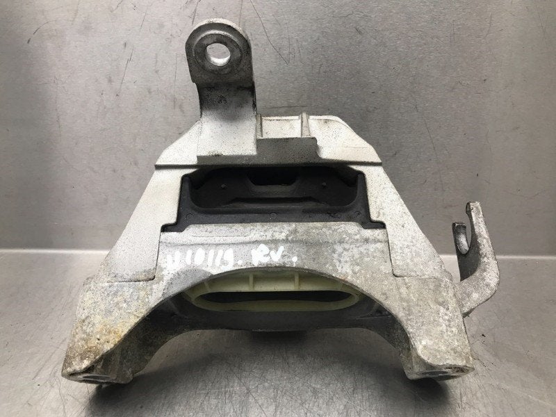 SUPPORT BOITE DE VITESSES ABS Daewoo / Chevrolet Cruze, Utilisé, Daewoo