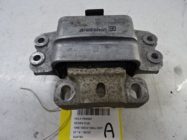 SUPPORT BOITE DE VITESSES Passat (3C2) (3C0199555), Autos : Pièces & Accessoires, Utilisé, Volkswagen