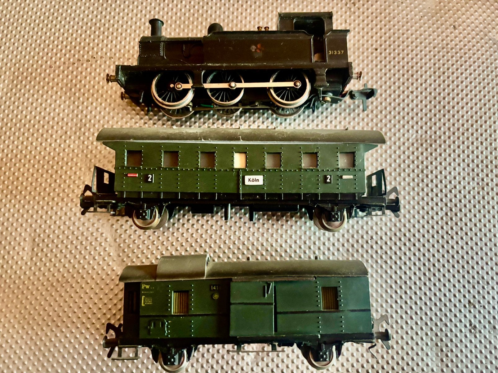 Engelse stoomlocomotief + Fleischmann HO-wagens, Ophalen of Verzenden, Zo goed als nieuw, Locomotief, Fleischmann