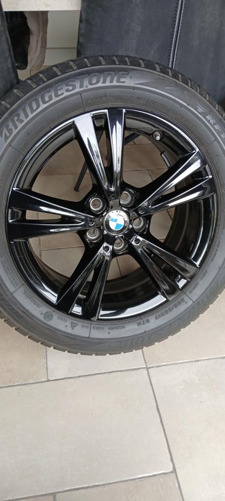 Zwarte bmw velgen 17 inch, Auto-onderdelen, Banden en Velgen, Band(en), Winterbanden, 17 inch, 225 mm, Gebruikt, Ophalen