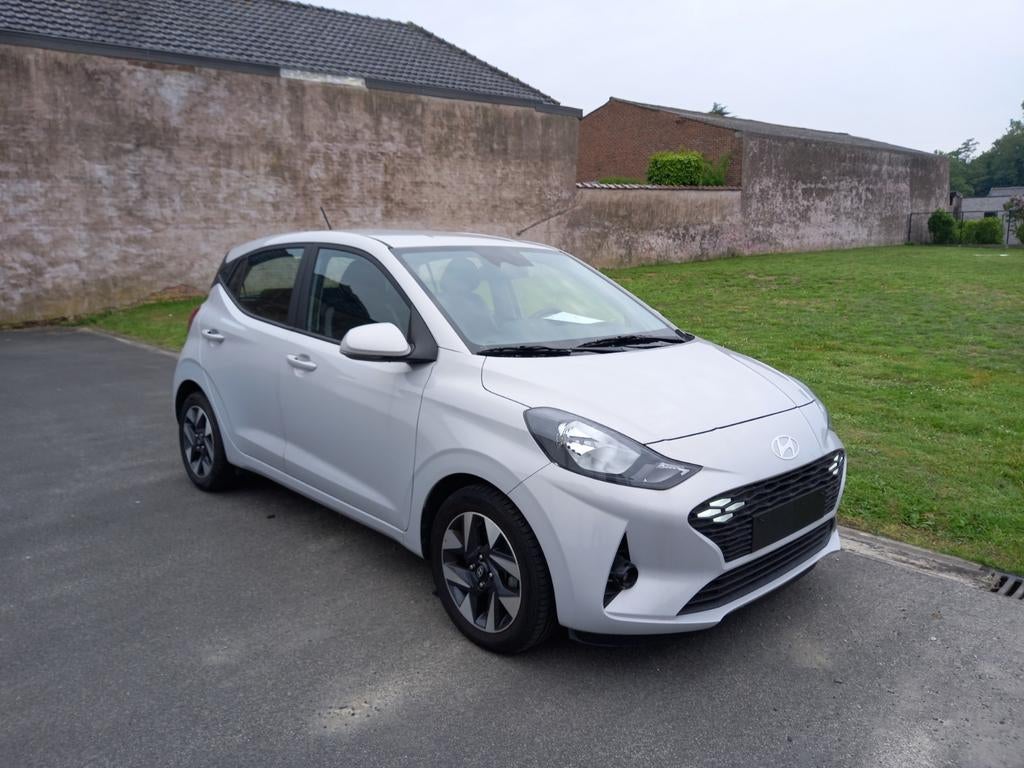 Hyundai i10 automaat, Autos, Hyundai, Argent ou Gris, Achat, 998 cm³, Euro 6