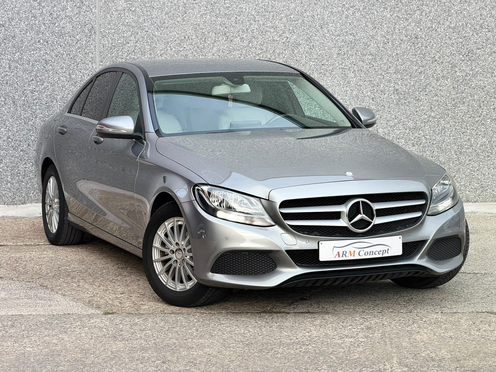 Mercedes-Benz C180 Diesel 2015 EURO 6b garantie 12 mois, Autos, Bluetooth, Argent ou Gris, Achat, Entreprise