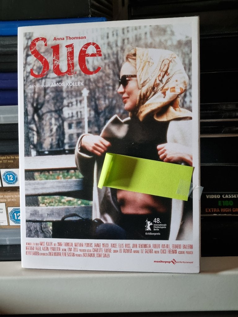 SUE, Amos Kollek, Anna Thomson, Ophalen of Verzenden, Zo goed als nieuw, Nederlands, Nederlands