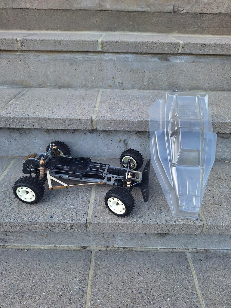 Kyosho optima vintage, Hobby en Vrije tijd, Gebruikt, Schaal 1:10, Elektro, Auto offroad