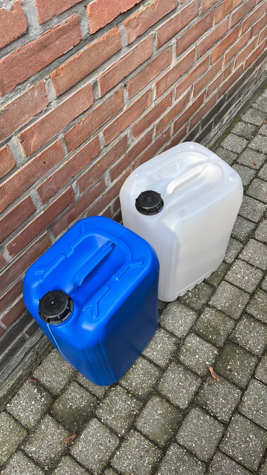 Bidons 25L, Jardin & Terrasse, Enlèvement, Comme neuf