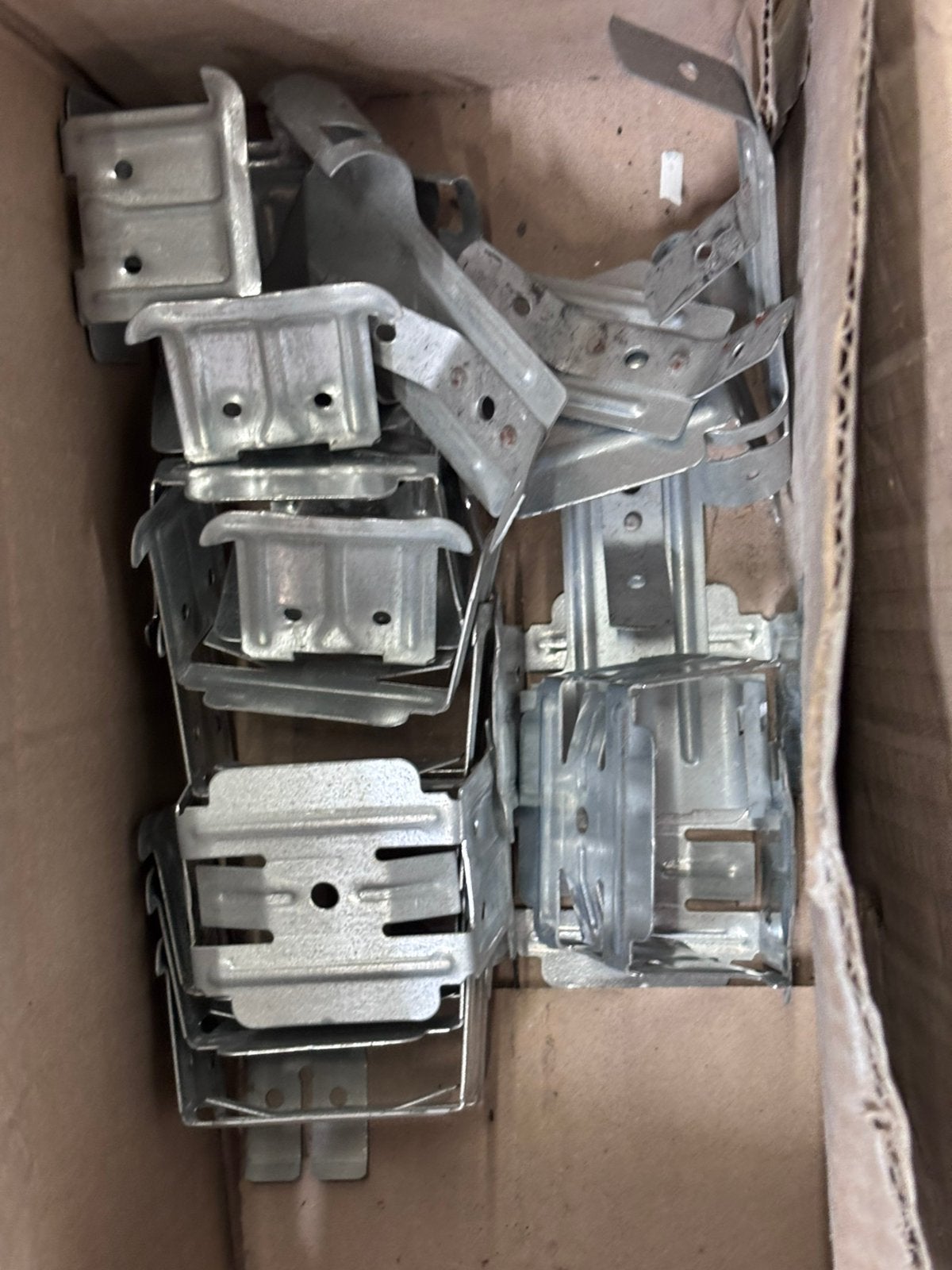 Lot de fixations gyproc pour faux plafonds, Bricolage & Construction, Enlèvement, Comme neuf