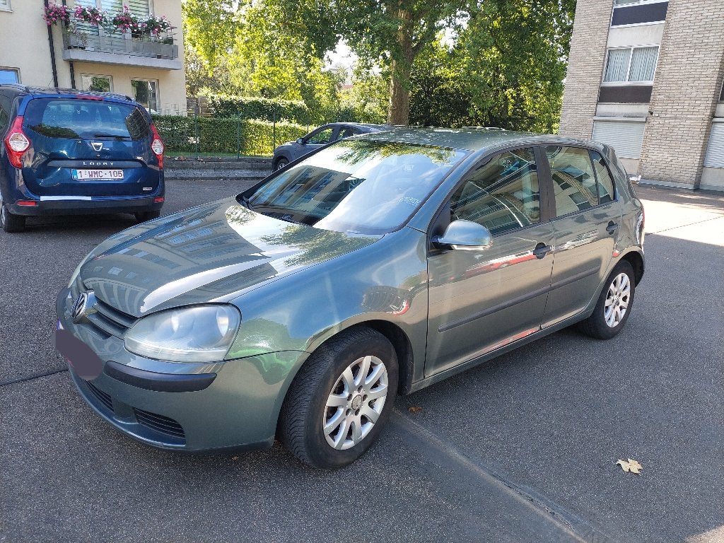 Voiture, Auto's, Euro 4, 85 kW, Groen, Achterwielaandrijving