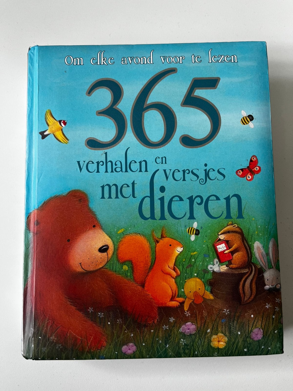 Voorleesboek- 365 verhalen en versjes met dieren, Boeken, Ophalen of Verzenden, Gelezen, 2 tot 3 jaar