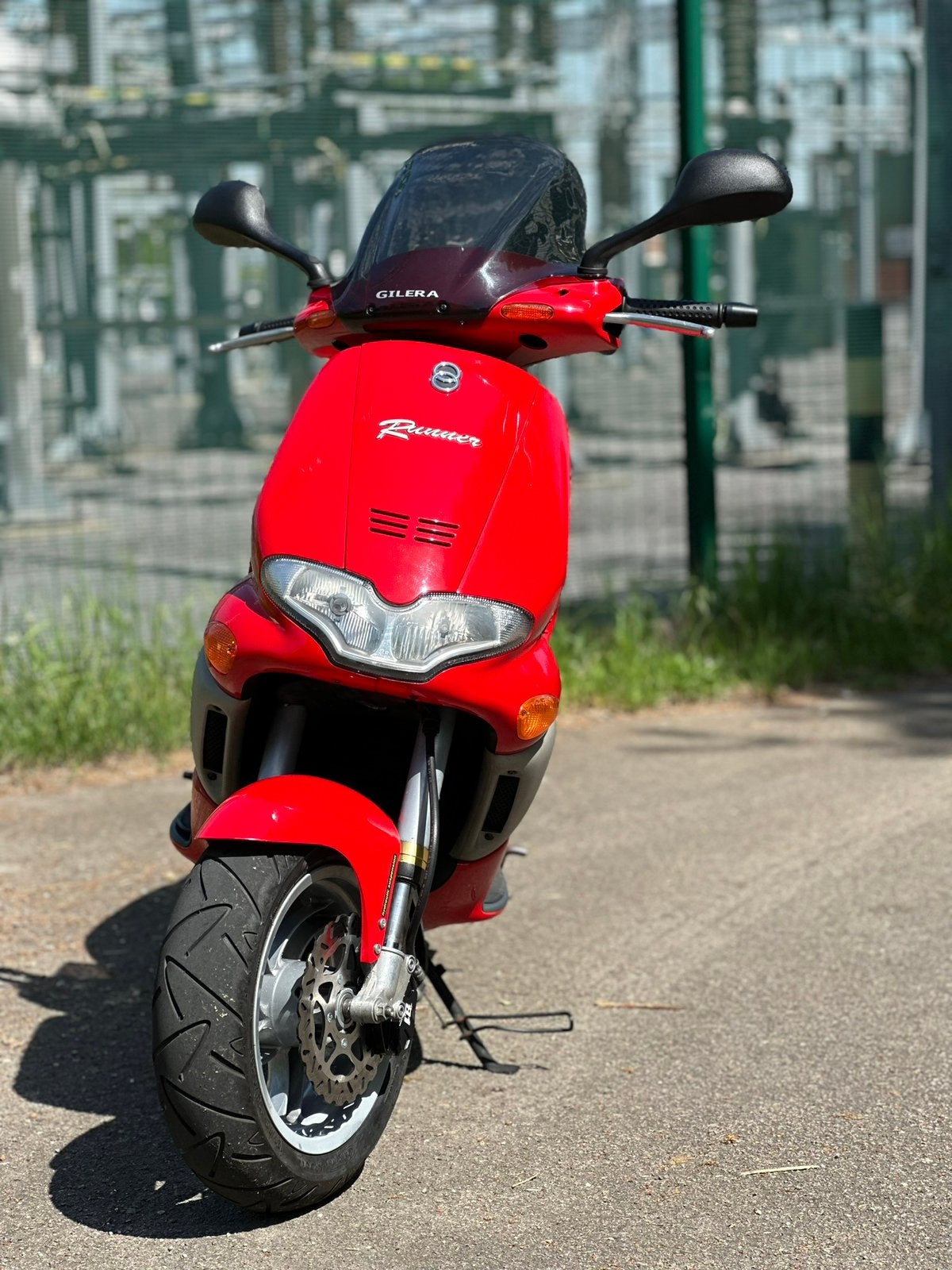 Gilera Runner 125 A1, Scooter, Jusqu'à 11 kW, Permis Moto A1 minimum, Particulier