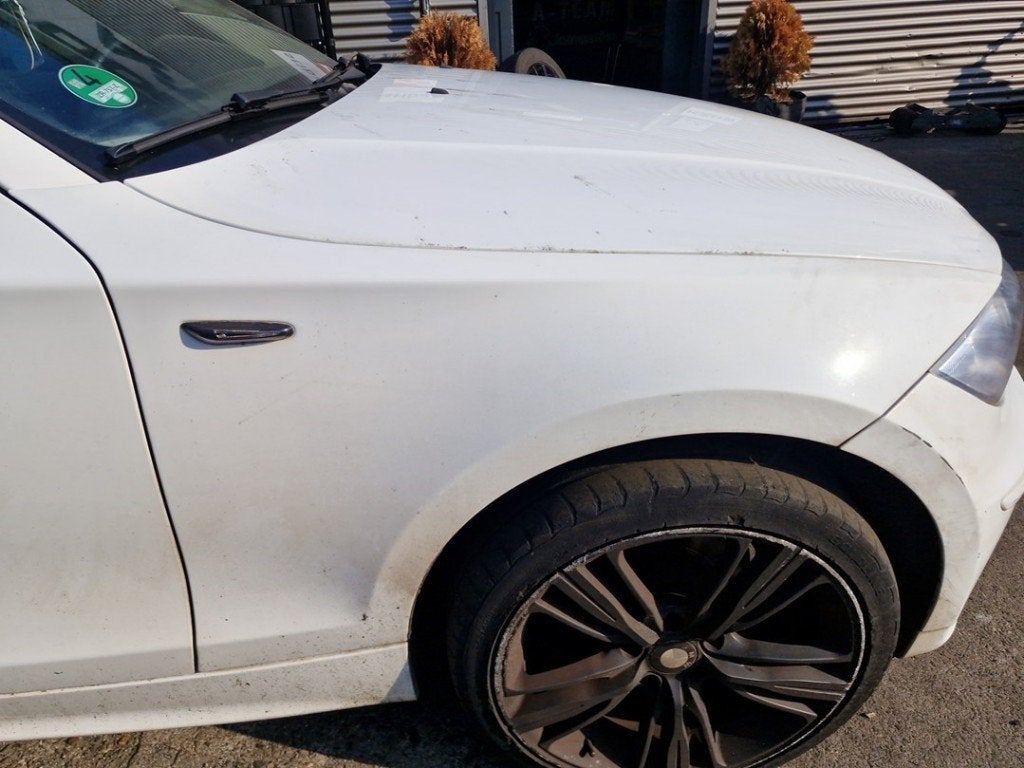 SPATBORD RECHTS VOOR 1 serie (E87 / 87N) (|41357133228|), Gebruikt, Spatbord, BMW, Petuelring 130
80809  München, DE