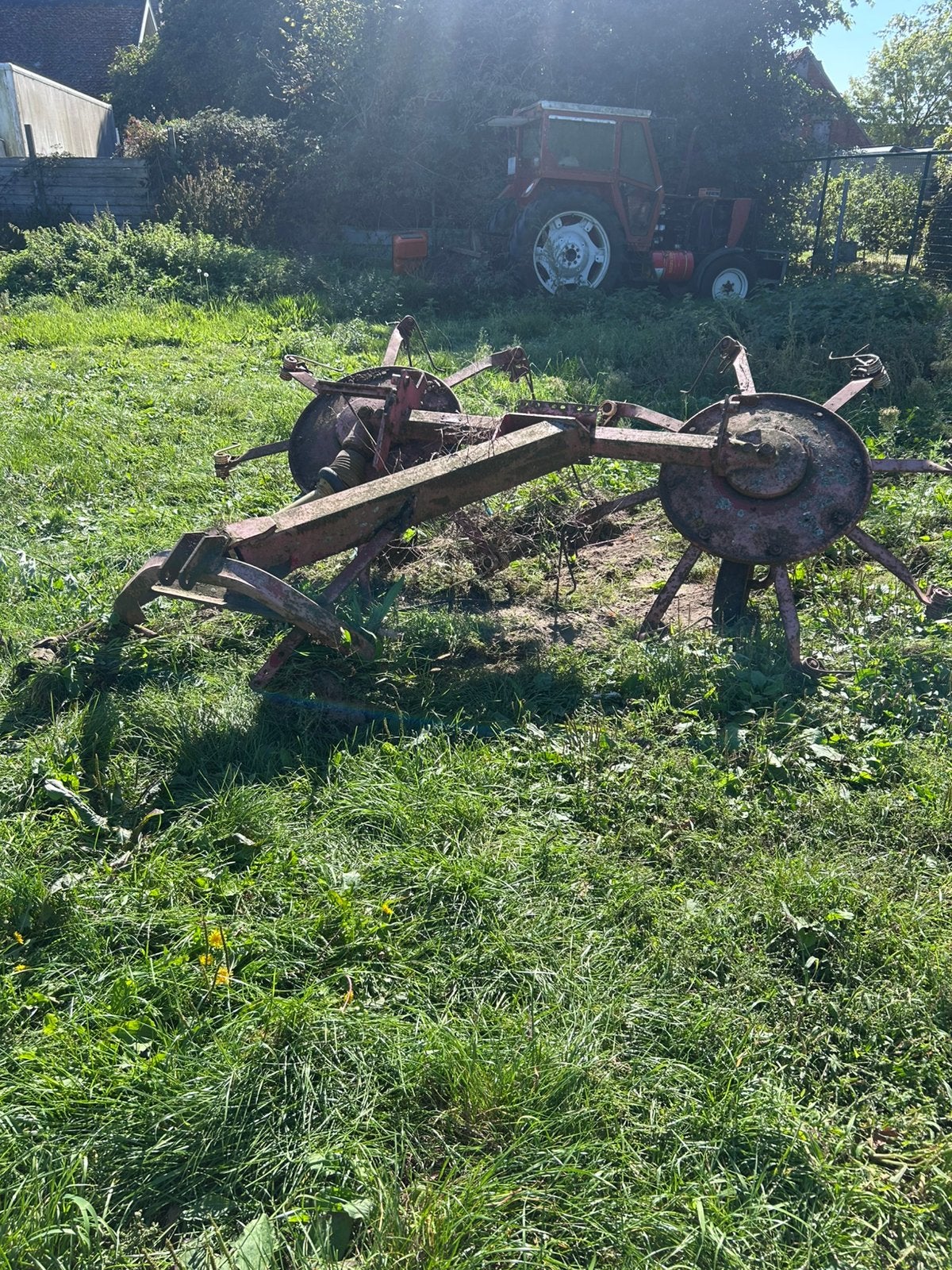 Gras keerder, Ophalen