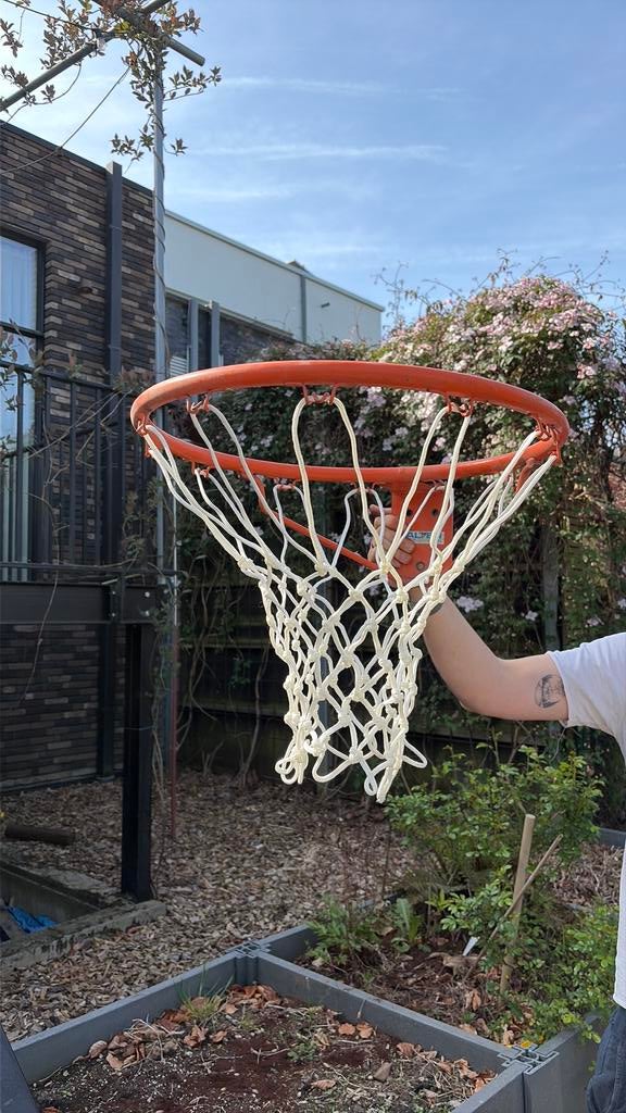 Salter basketbalring net om op te hangen, Ophalen, Gebruikt