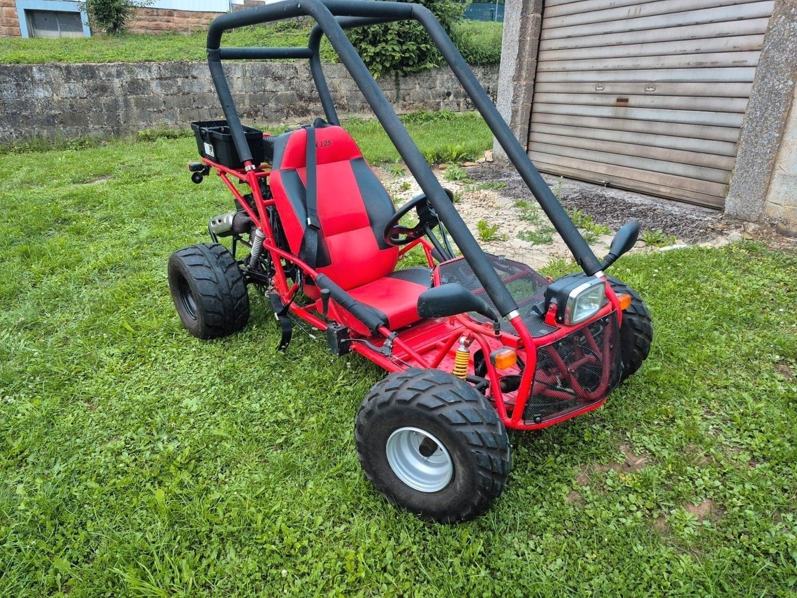 125cc buggy met papieren rijdt erg goed (geen CT nodig!)