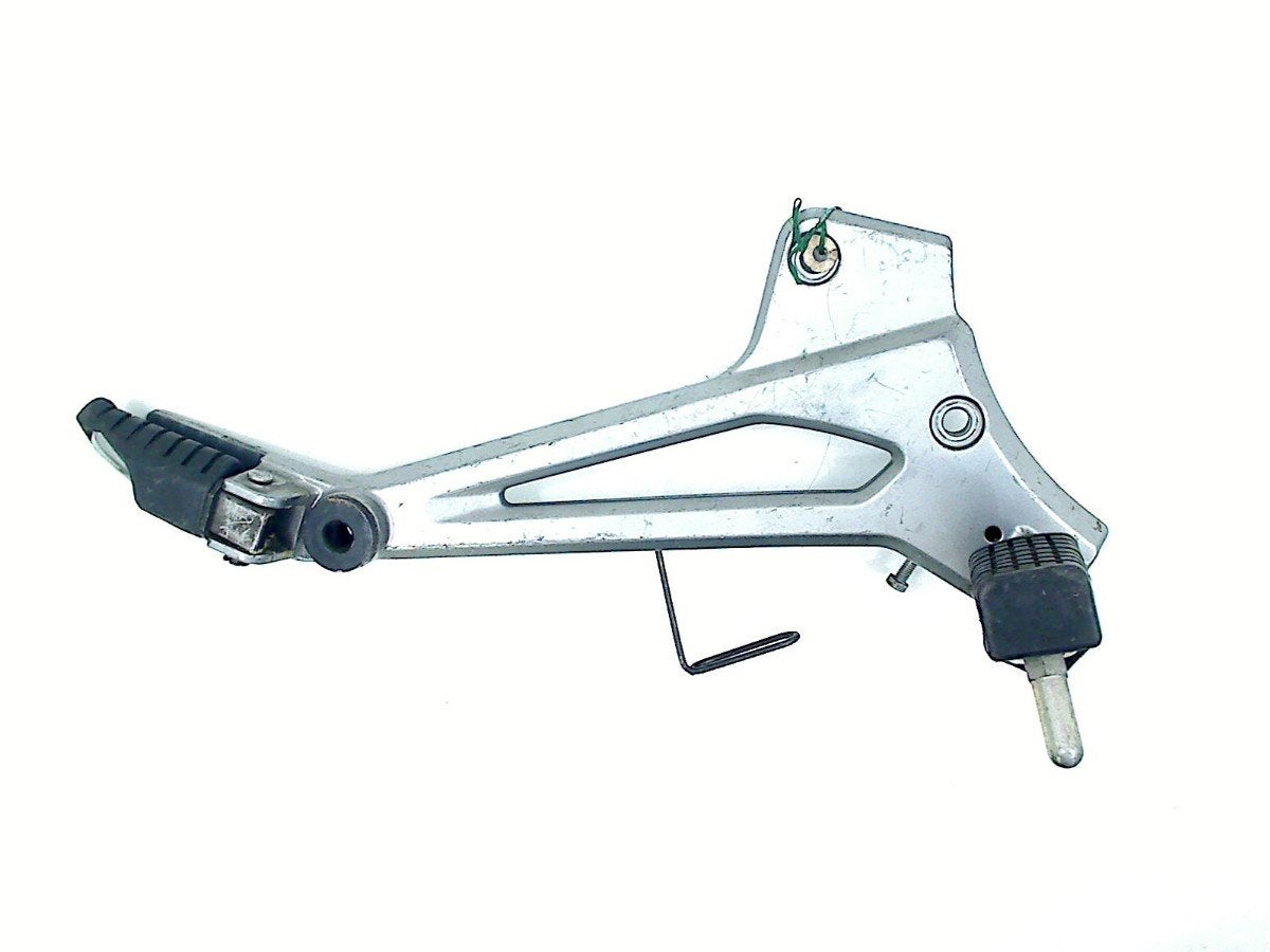 REPOSE PIEDS AVANT DROIT ER-5 1997-2000 (ER5 ER500A-B), Dhr. S. di Majo, Utilisé, Info@cama-motorparts.nl, P.J. Troelstraweg 8 8
3144 CX  MAASSLUIS, NL