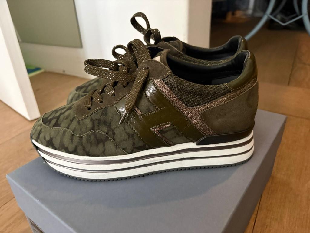 Hogan dames sneakers maat 39,5, Ophalen, Sneakers