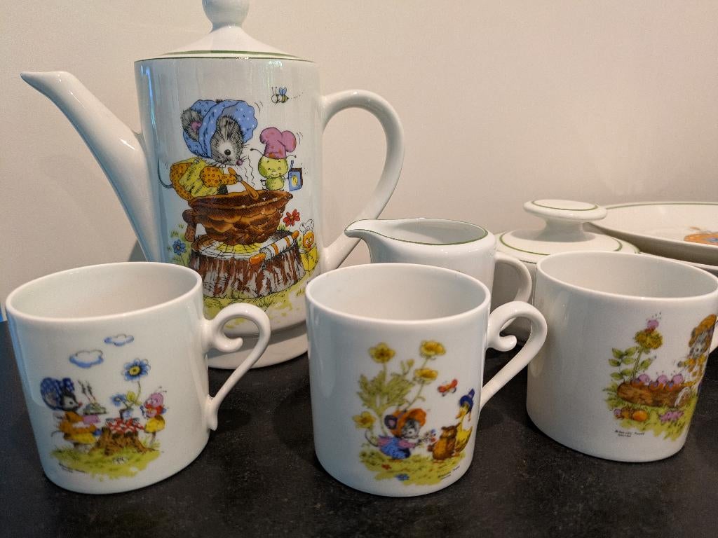 Kinder servies, Ophalen, Zo goed als nieuw, Compleet servies