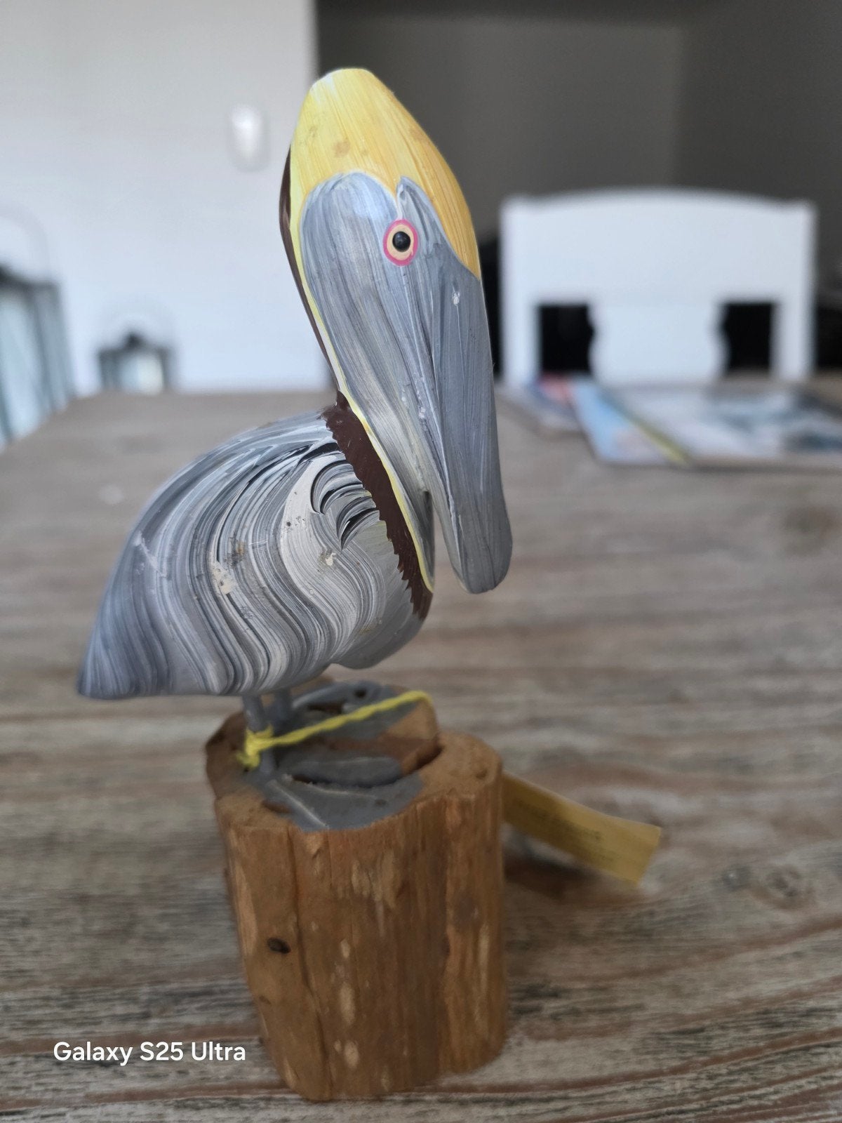 Pélican en bois sculpté à la main - Casa Fernandez (Floride), Enlèvement ou Envoi, Peint, Bois, Statue