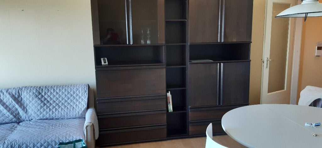 wandkast in donker hout met secretaire, Ophalen, Gebruikt