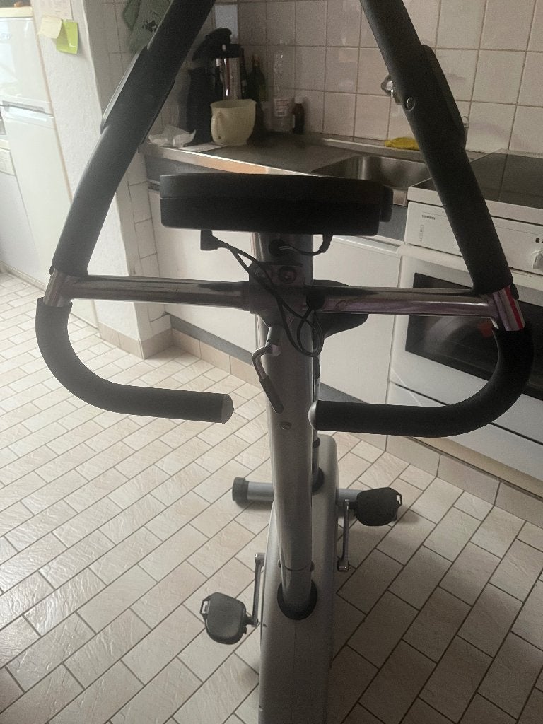 Dunlop hometrainer, Sport en Fitness, Fitnessapparatuur, Ophalen, Benen, Gebruikt, Metaal